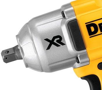 DEWALT 20V MAX XR Impact Wrench Kit review